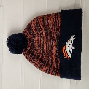 EUC NFL Team Apparel 100% Acrylic Denver Broncos Kids Hat sz OSFA